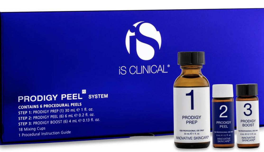 iS Clinical Kemisk Peeling hos Evigsmuk